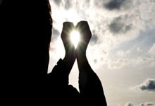 2025石家庄马拉松赛鸣枪开跑 3.5万名选手参赛2025-04-01.